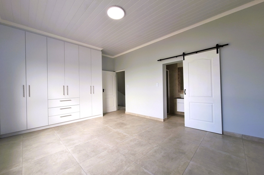 4 Bedroom Property for Sale in Da Gama Bay Western Cape
